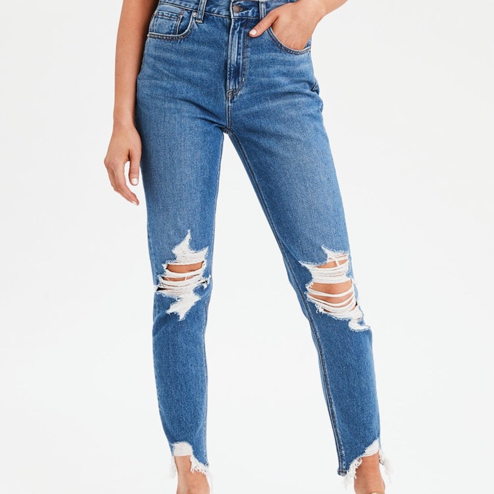American Eagle super soft mom jean